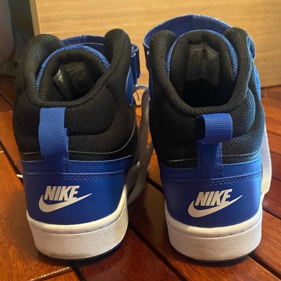 Air Force 1’s - Picture 2 of 6